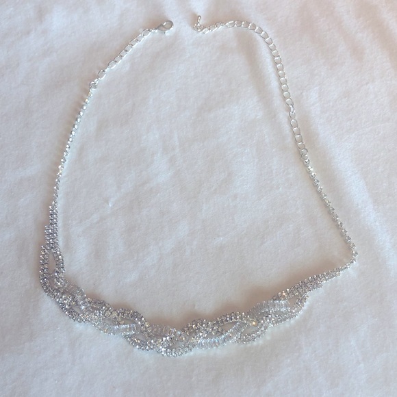 Jewelry - Ladies special occasion necklace